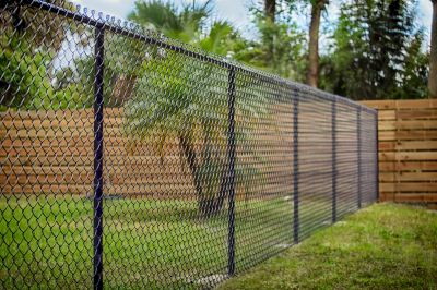 Residential and Commercial Fence Repair Services Are Available